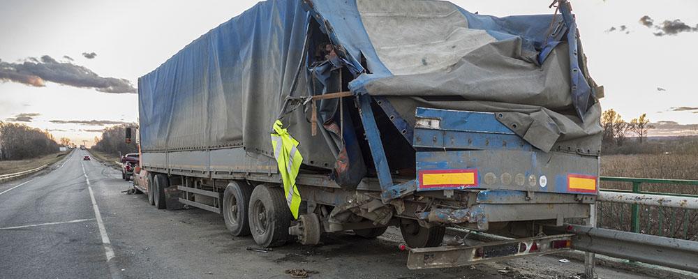 South Holland IL tractor-trailer crash attorney